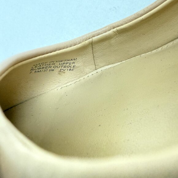 MICHAEL Michael Kors Leather Heel Pump Point Toe - Picture 9 of 12